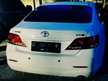 Nyaris Tabrak Polisi Tutup Jalan PSBB di Pekanbaru, Pengemudi Sedan Tersangka
