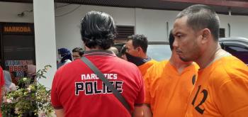 Polda Riau bongkar Gudang Rokok ilegal