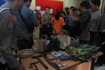 Polisi Bekuk TNI Gadungan di Pekanbaru