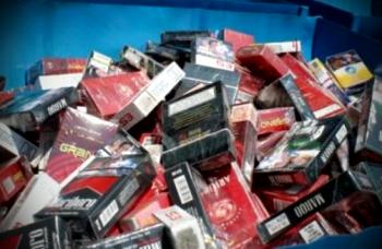 Polda Riau gagalkan penyelundupan ratusan dus rokok ilegal asal Batam