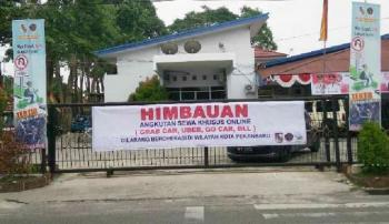 Belum ada regulasi, Kesbangpol minta Dishub Pekanbaru blokir aplikasi angkutan online