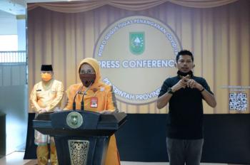 Kadiskes Riau Ikuti Sosialisasi Pilkada Pilkada Aman Covid-19 Bersama Kemendagri 