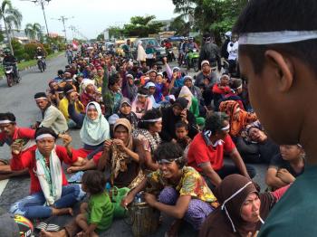 Siap tumpah darah! Ratusan warga suku Sakai longmarch 120 kilometer perjuangkan Tanah Ulayat dari PT