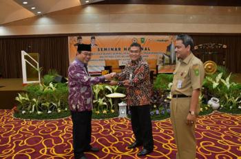 BRK Taja Seminar Nasional Tata Kelola BUMD
