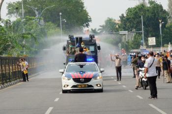 Perangi Corona, Riau Disemprot 59 Ton Disinfektan