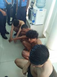 Empat Pemuda Ini Nekad Selundupkan Sabu-Sabu ke Dalam Kabin Pesawat