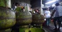 Kartu kendali tak berjalan, rumah makan di Pekanbaru pakai gas elpiji 3 kg