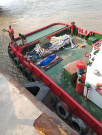 Empat ABK tewas terjebak dalam lambung kapal Tongkang pasir