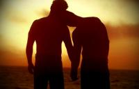Usai bercinta sesama jenis, seorang Gay di Dumai bunuh pacarnya