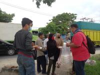 Sambut Idul Fitri, GMKI Riau Kepri & Sumbar Berbagi Nasi Kotak 