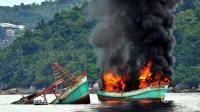 Tiga Unit Kapal Malaysia Dibakar dan Ditenggelamkan di Perairan Bengkalis