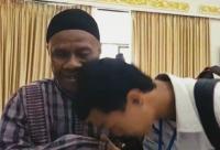 Haru! Anak Pemijat Tuna Netra di Riau lulus jadi Calon Polisi