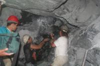 Di Hutan Bukit Suligi Rohul marah perambahan Batu Akik Ilegal