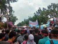 "Polda Riau Pantas Terbitkan DPO Tangkap Plt Bupati Bengkalis"