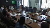 Ngadu Ke DPRD Terkait Honor, RT/RW : Kami Terkesan Kayak Pengemis