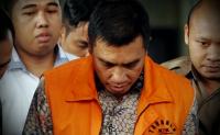 Hm..! 4 hari setelah didemo, KPK langsung tahan Suparman & Johar Firdaus