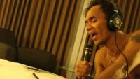KAKA Slank Rekam Suara Lagu Baru di Kamar Hotel Pangeran Pekanbaru