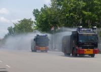 Sejumlah Jalan Pekanbaru Disemprot Disinfektan Skala Besar