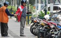 Retribusi Parkir 2016 Lebihi Target
