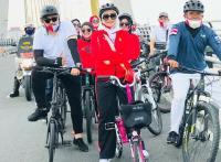 Sempena HUT RI Ke 75 Tahun, DPRD Pekanbaru & Sekretariat Gowes Kampanye Pakai Masker