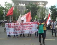 Massa Gerak Desak Usut Tuntas Korupsi Bupati Kampar