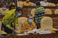 Gubri Rakor di DPR RI, Sampaikan Abrasi Ancam 3 Pulau Terluar di Indonesia