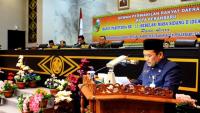 Galeri Foto Sidang Paripurna DPRD Pekanbaru Pengesahan APBD-P Tahun 2014