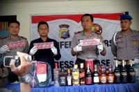 Ribuan botol miras ilegal disita Polres Pelalawan diduga milik Pengusaha hiburan Pekanbaru