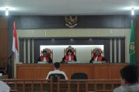 Oknum Polisi Penyelundup Trenggiling Jalani Sidang Perdana