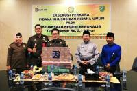 Kejari Bengkalis setor Rp5,1 Milyar uang rampasan ke Kas Negara