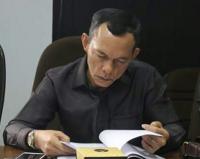 Dewan Menduga Pekerjaan Rehab Sekolah Pekanbaru Tak Sesuai Spesifikasi