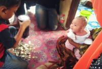 Susahnya Bayi di Riau dapat pertolongan, Bocah sumbang Koin, Gubernur cuma mampir