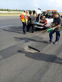 Runway Bandara SSK II Pekanbaru Diperbaiki, Sejumlah Penerbangan Terganggu