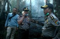 Dapati hanya 1 alat padamkan api di TNTN, Kapolda Riau telepon Gubernur & Bupati