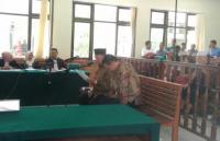 Bacakan Pledoi, Bupati Rohul non Aktif Suparman Bantah Terima Uang