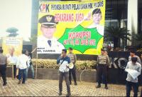 Aktivis anti Korupsi: KPK harus periksa Bupati Pelalawan HM Harris