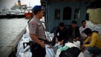 Kapal Mabes Polri gagalkan modus baru penyelundupan pakaian asal Singapura