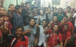Robin Hutagalung & Heri Kawi Hutasoit dihujani curhatan warga Bukit Raya