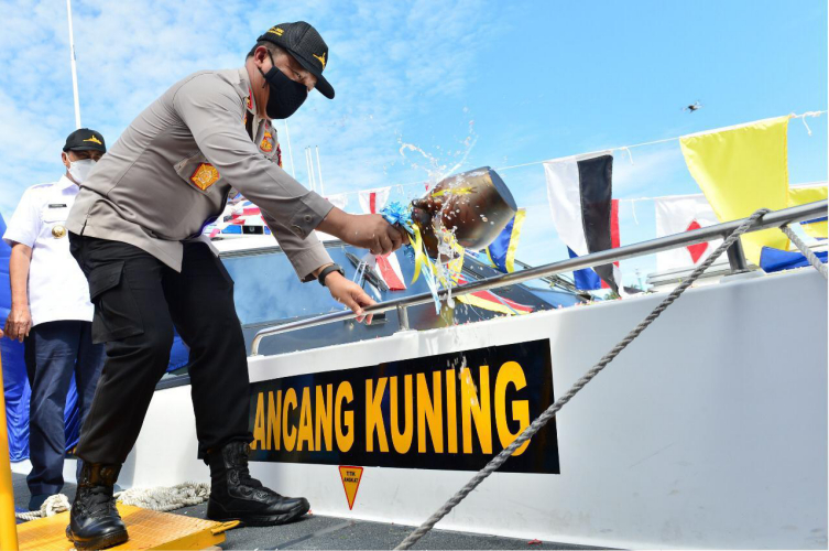 Polda Riau Miliki Kapal Pemburu Cepat (KPC) Lancang Kuning IV-2006