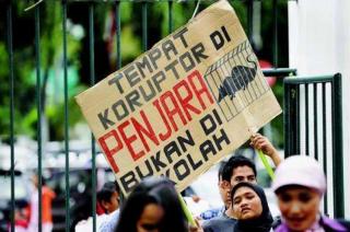 Korupsi di Disdik Riau, Disidik Mia Amiati, Dihentikan Jaja Subagja?