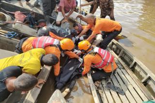 Pergi Bersama Dua Nelayan Ditemukan Terpisah