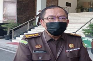 Plt Kadis PUPR Pelalawan, Belum Ditahan