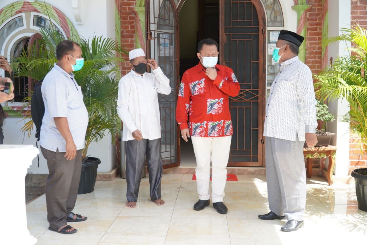 Warga Mengadu Lahan Dirambah NSR dan NWR, Bupati Catur Langsung Telepon Asisten I