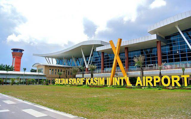 Ingat! Bandara Pekanbaru Wajibkan Penumpang Pakai Aplikasi Pedulilindungi
