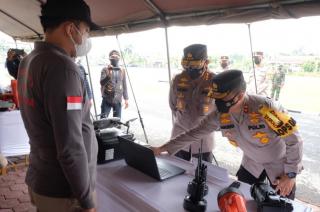 Kabaharkam Puji Inovasi Polda Riau, Tangani Karhutla