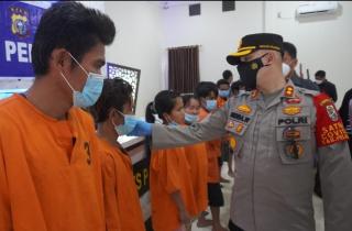Dikira Tukang Santet, Buruh di Pelalawan Tewas disiksa