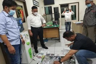 Polres Inhil Ringkus 3 Penyelundup Ribuan Baby Lobster 