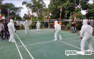 Viral Foto Tanding Badminton Pakai APD, Apa Maksudnya...?