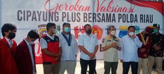Organisasi Mahasiswa dan Polda Riau Gelar Vaksinansi di UIN Suska