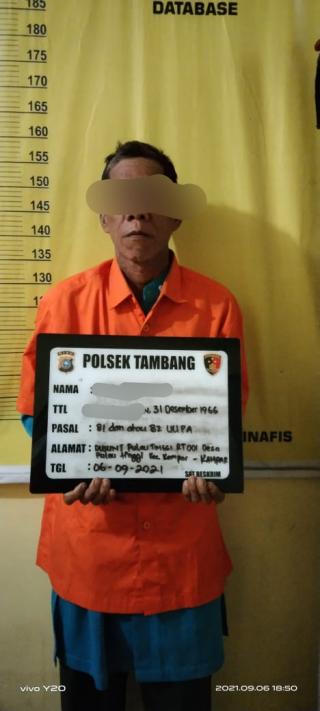 Bapak Bejat Tiduri Anak Tirinya, Sekarang Di Tahanan Polsek Tambang